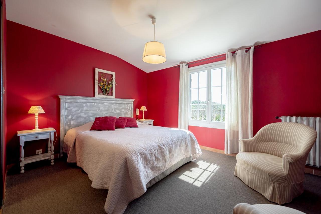 La Maison Du Rouge Gorge - Charmante Maison Climatisee Avec Piscine Ponteves Ngoại thất bức ảnh