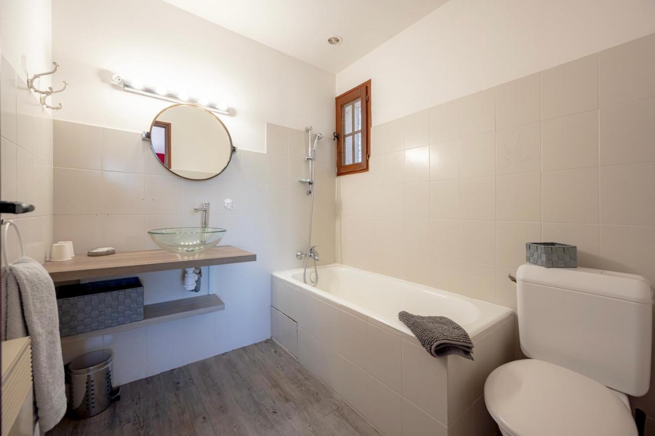 La Maison Du Rouge Gorge - Charmante Maison Climatisee Avec Piscine Ponteves Ngoại thất bức ảnh