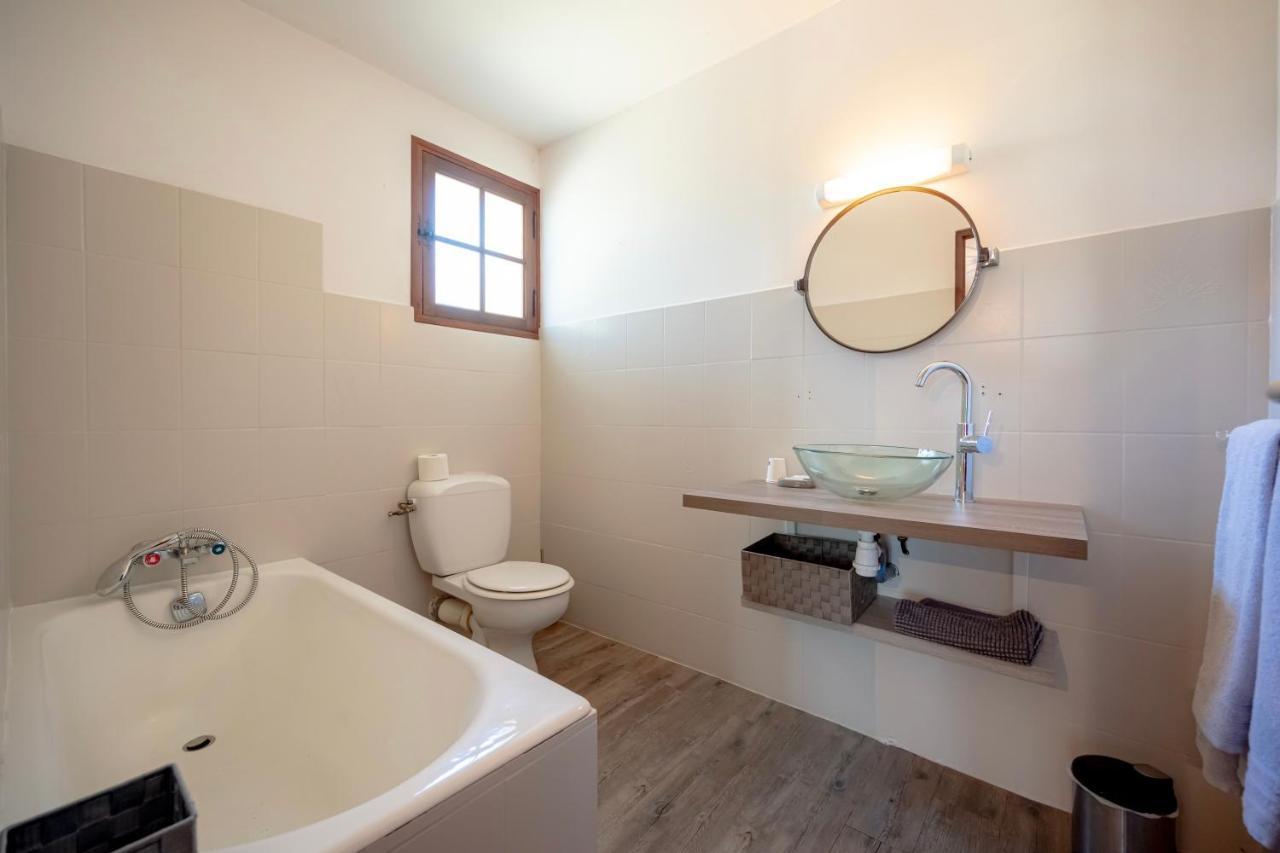 La Maison Du Rouge Gorge - Charmante Maison Climatisee Avec Piscine Ponteves Ngoại thất bức ảnh